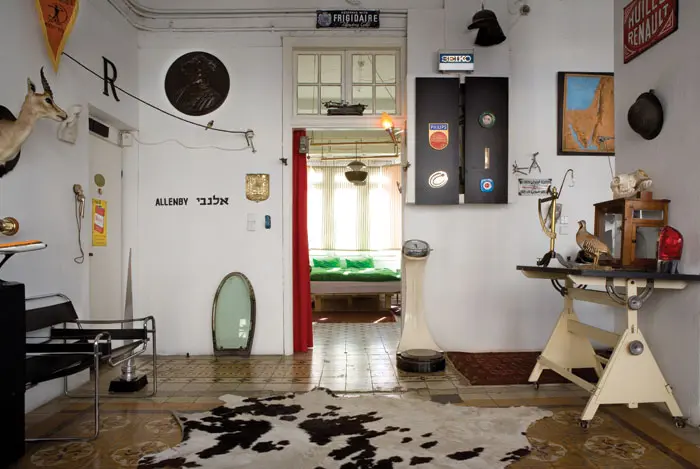 מבט אל חדר השינה