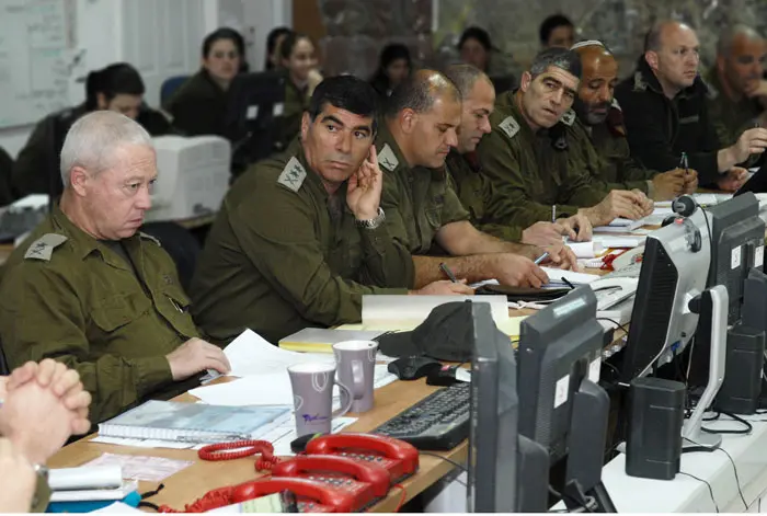 הרטמכ"ל אשכנזי מבקר באוגדת עזה