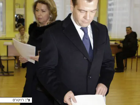 דמיטרי מדוודב, המועמד המוביל לזכות בבחירות ברוסיה