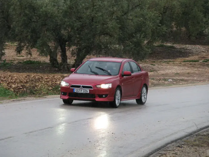 השקה מיצובישי לנסר ספורט סדאן