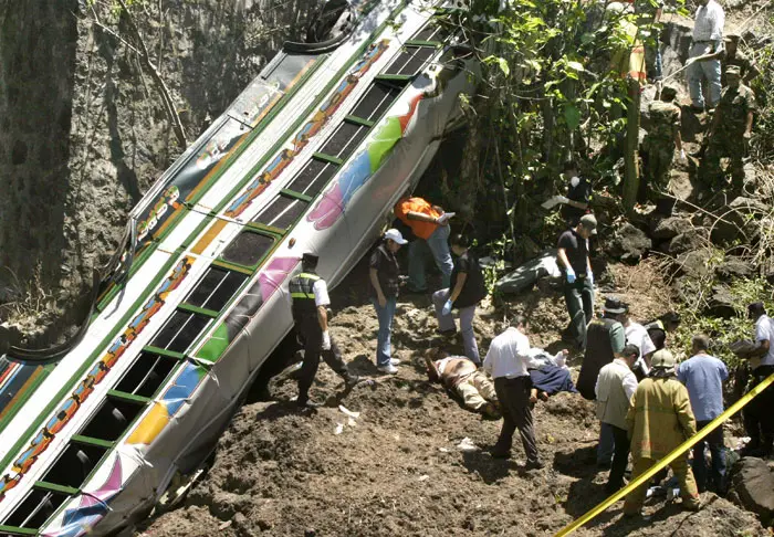 תאונת אוטובוס באל סלבדור
