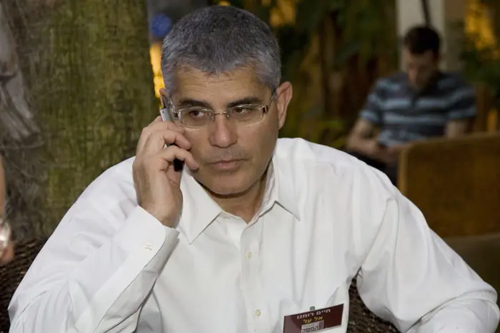 התוצאות הכספיות והתפעוליות של הרבעון השני משקפות את פעילות החברה באחת התקופות הסוערות ביותר בשוק הסלולר בישראל". חיים רומנו