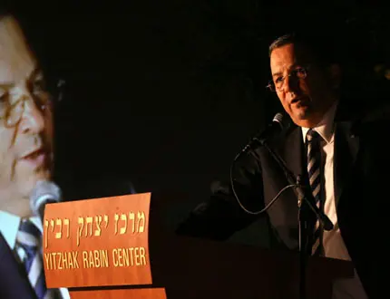 במסגרת פרשת העמותות, ברק נחקר בחשד שביצע עבירות על חוק מימון מפלגות ובחשד לרישום כוזב במסמכי תאגיד. אהוד ברק