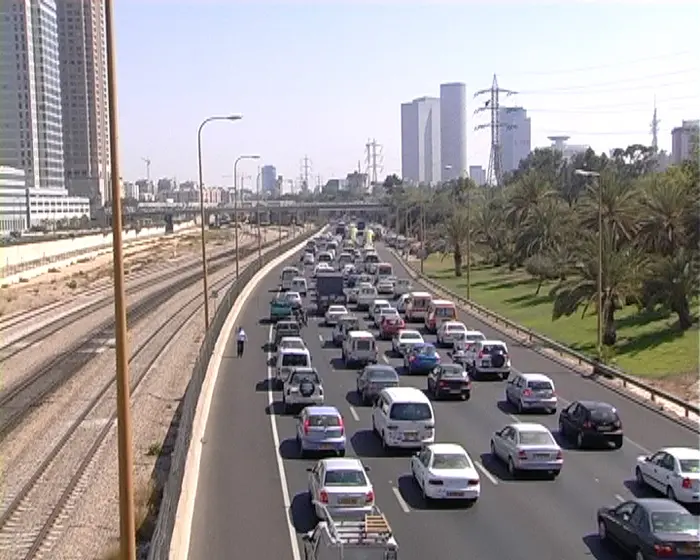 העומס יימשך גם מחר עקב ביקורו של סגן נשיא ארה"ב בתל אביב מחר