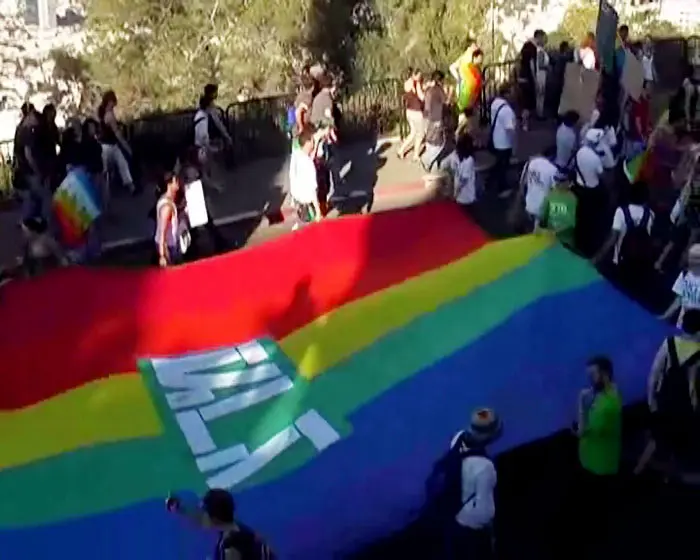 בלשים סמויים יוצבו לאורך המסלול על מנת למנוע פגיעה במשתתפים