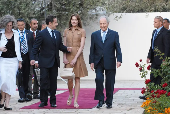 חבר'ה, שמרו לי כיסא. פרס וידידים
