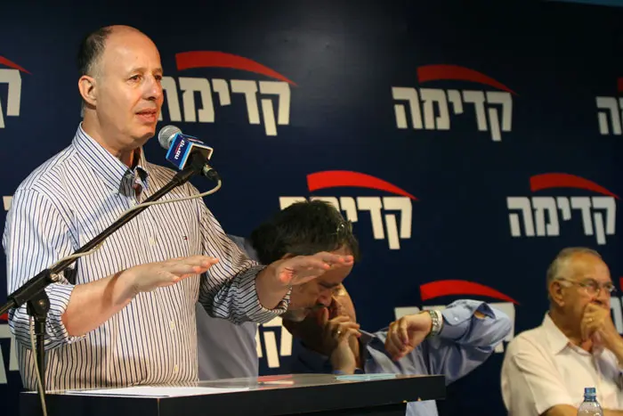 "הבעיה אינה המחשבים". הנגבי