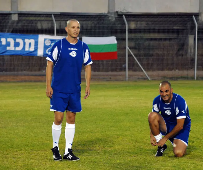 מתברר שקשה לוותר על ההתמכרות לכדורגל. חזן וזוהר בקביליו יפו