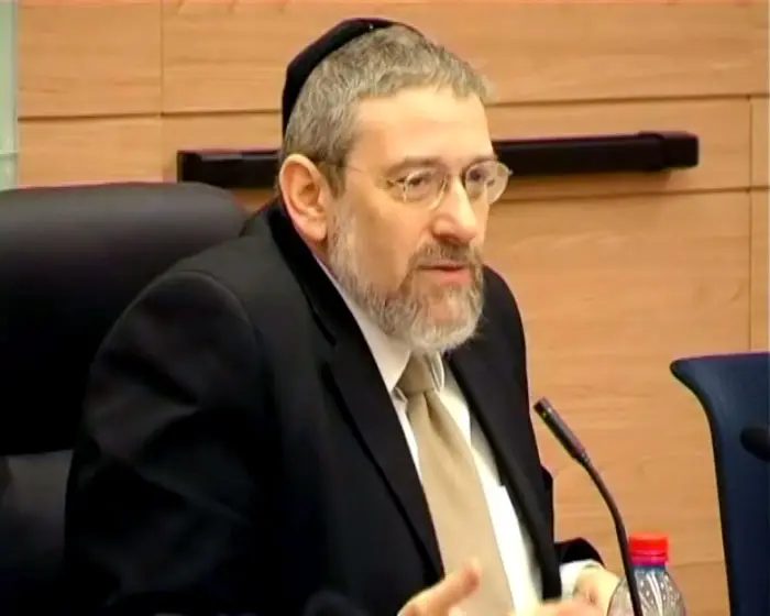 יו"ר ועדת החינוך מיכאל מלכיאור מנסה להביא לפתיחה שנת הלימודים באוניברסיטאות כסדרה