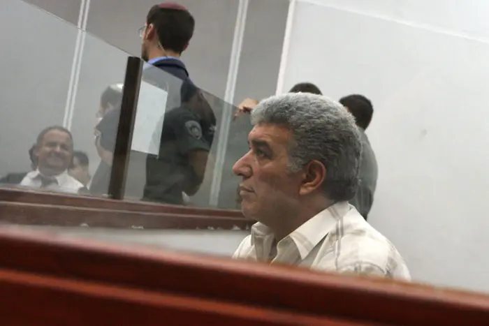 ג'אן. "הילדה סיפרה לי שהיא בת 16 וחצי"