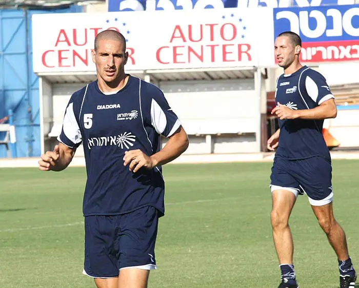 "אנחנו קבוצה הרבה יותר טובה מהקבוצות שהפסדנו להן, אבל בכדורגל לפעמים יש אלמנטים של מחויבות, מזל ויכולת, שלא היה לנו מספיק מהם בשלושת המשחקים האחרונים". לביא