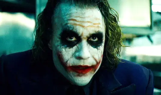 יש לי משפט בשבילך: Why So Serious?