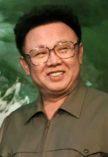 מנהיג צפון קוריאה הנעלם קים ז'ונג איל