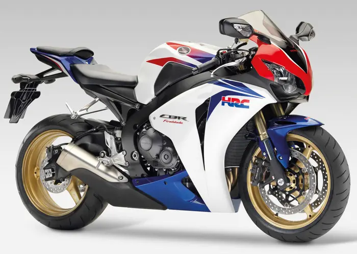 CBR600RR ב-102,900 שקל ו-CBR1000RR ב-125,900 שקל