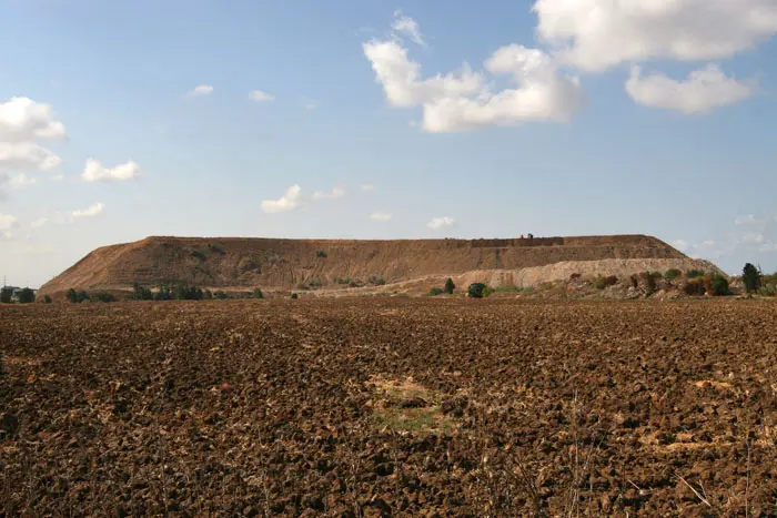 המטרה היא להגדיל את המחזור בישראל לחמישים אחוז מסך הפסולת בישראל. אתר חירייה