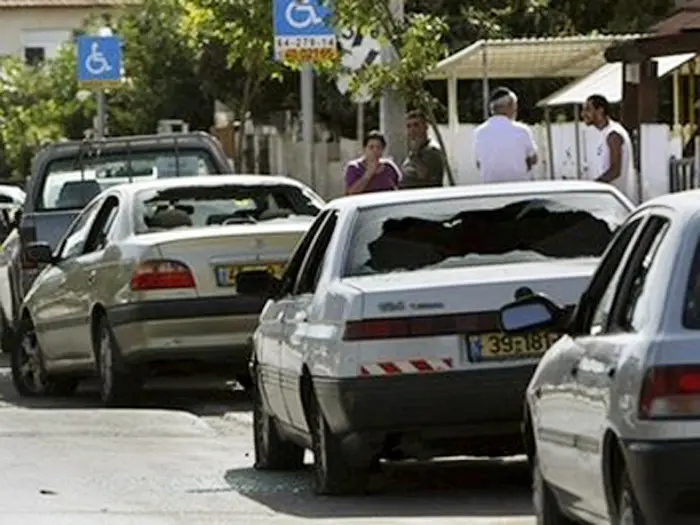 "קיימת תוכנית ציונית שמטרתה לגרש בכוח את הערבים מבתיהם ואדמתם". כלי רכב שניזוקו בעכו ביום הכיפורים