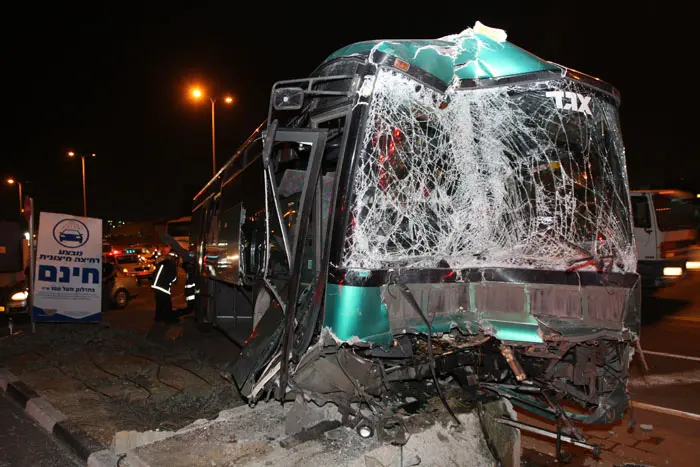 אחוזים, הן פגיעה בהולכי רגל אולם לרוב באשמה ישירה שלהם ולא של הנהג