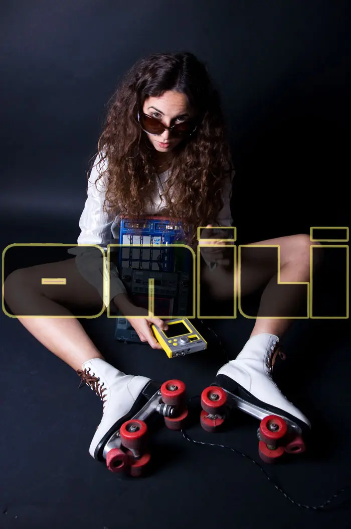 אונילי