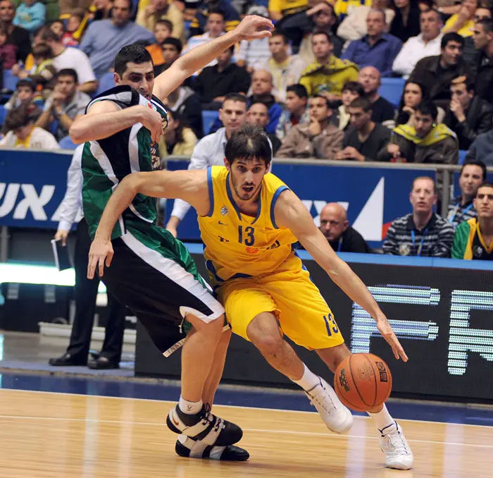 רוצה להגיע ל-NBA כנראה יותר מכל כדורסלן אחר שגדל כאן, ובדיוק בגלל זה הוא גם יגיע. כספי