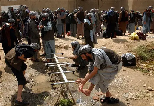 מאז 2007 התנהל בעמק סוואט מאבק בין כוחות הביטחון הפקיסטנים לבין חמושים איסלמים