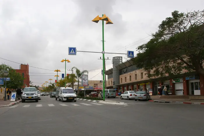 הרחוב המרכזי באופקים