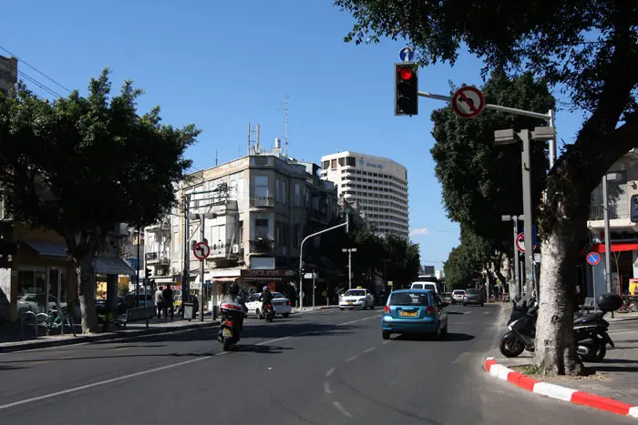 "השודדים פעלו תוך תעוזה רבה באור יום ובאזור מרכזי", רחוב אלנבי