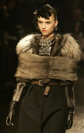 חורף 2010 של לנווין בשבוע האופנה בפריז