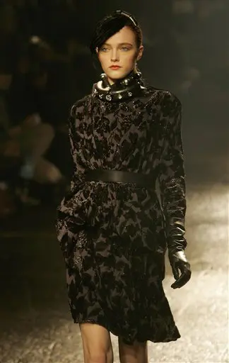 חורף 2010 של לנווין בשבוע האופנה של פריז