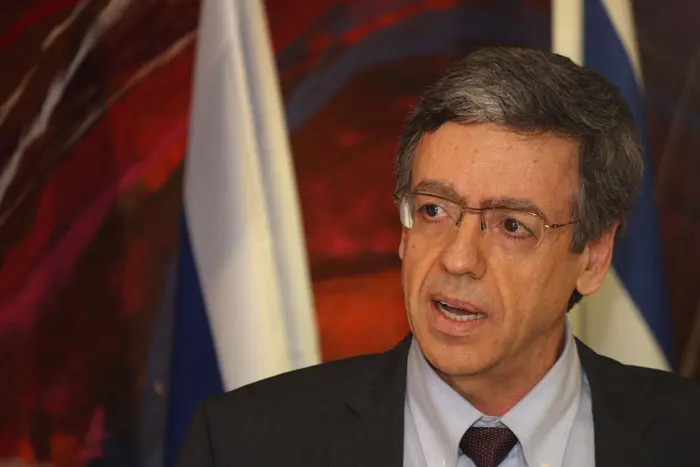 הערב התקיימה בלשכתו של היועץ המשפטי לממשלה מני מזוז ישיבת עדכון בפרשת ליברמן