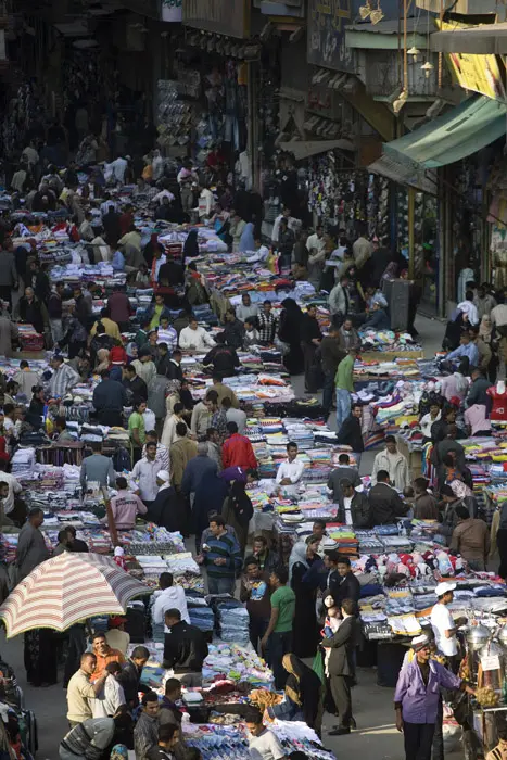 סואן וסוער. שוק בקהיר, מבט מלמעלה