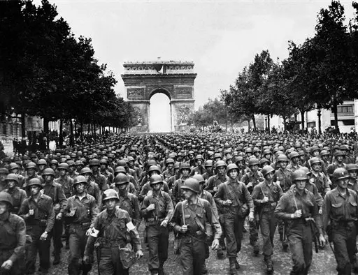 שחרור פריז 1945
