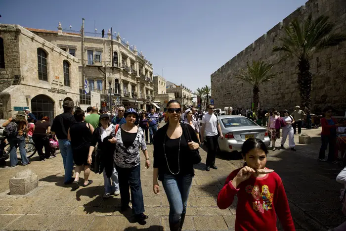 "ציבור המטיילים מתבקש לנהוג על פי כללי ההתנהגות המתאימים לימי הקיץ החמים, כדי לשמור על בריאותם".