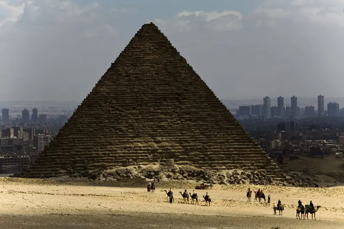 למרות האזהרות, גם אנחנו ביקרנו במצרים, וחזרנו בחיים. הפירמידות בגיזה