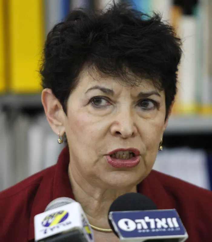 פרופסור דינה פורת - כנס מצב האנטישמיות באוניברסיטת ת"א