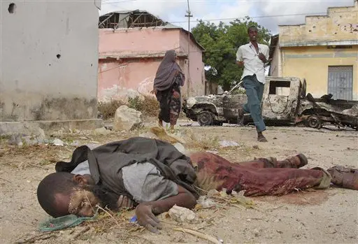 הצבא הסומלי ממשיך במתקפותיו על המורדים בבירה