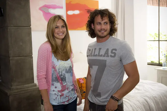 "לא שותה מי עדן ולא קונה בפוקס, מאז שבחרו במשתמטת כתמצית הכל". בר רפאלי ונעם טור