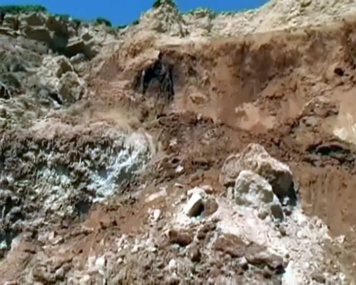 חוף ביצ'י הד ידוע כאתר התאבדויות