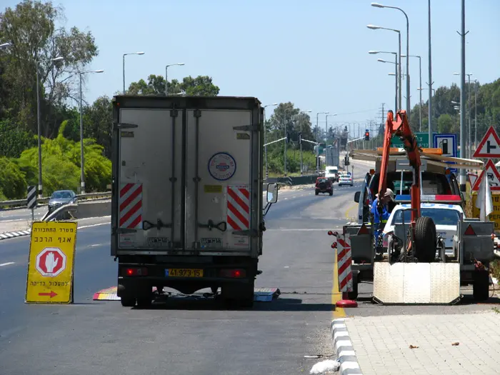 מתוך 2,227 משאיות, רק 949 כשירות לנסיעה