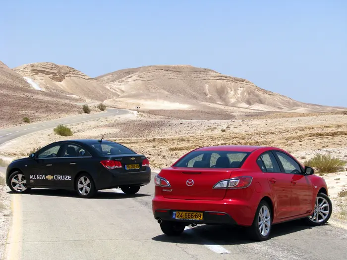 מאזדה3 מנצחת ברוב הסעיפים וכן את המבחן כאן