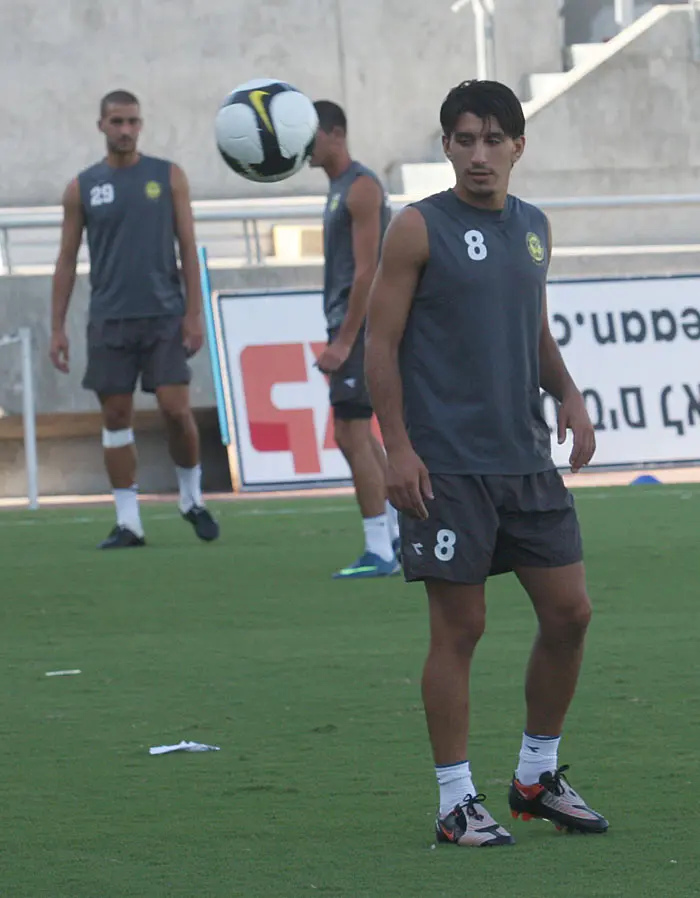 "אנחנו חייבים לקחת לפחות נקודה". אלמוג כהן