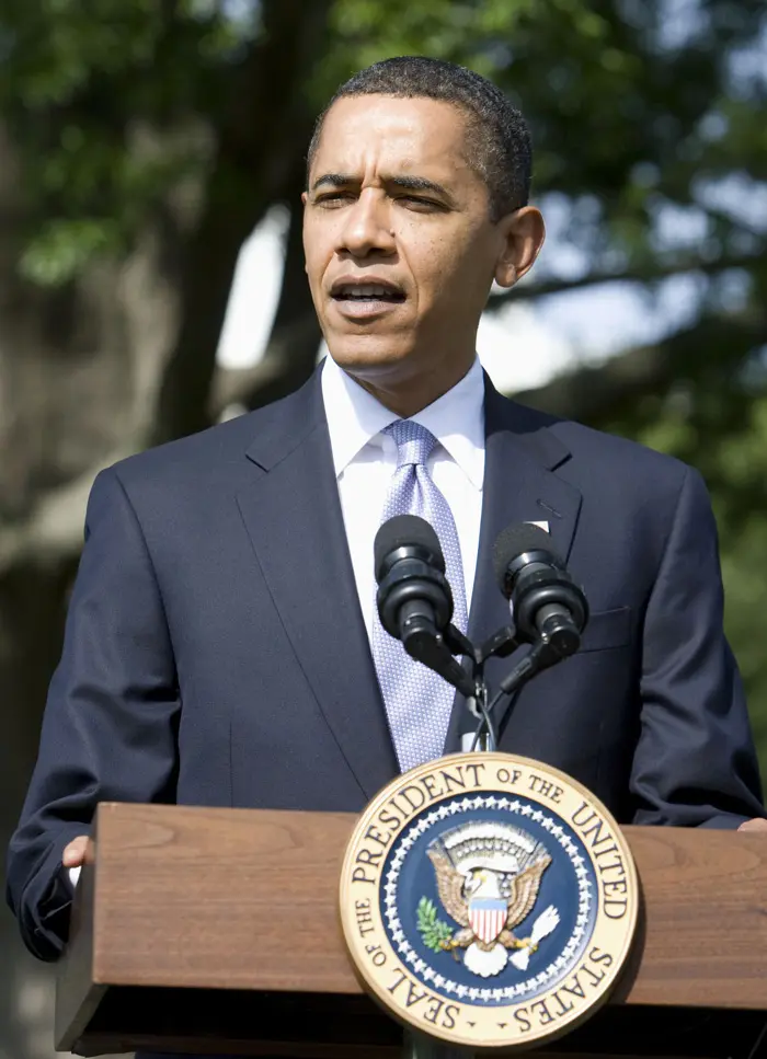 יודיע על החלטתו לגבי הכוחות האמריקאים באפגניסטן ביום שלישי, ברק אובמה