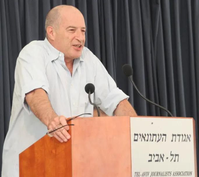 "כלי התקשורת לא יכולים לעבור על זה לסדר היום". גלעזר