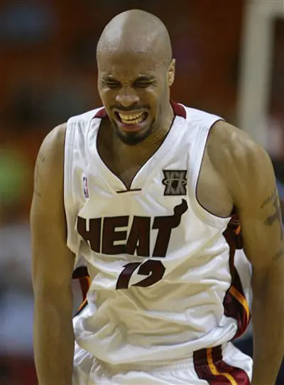 ב-2007/8 הוא הרשים ב-11 משחקים במיאמי, מאז לא שיחק ב-NBA. פאוול