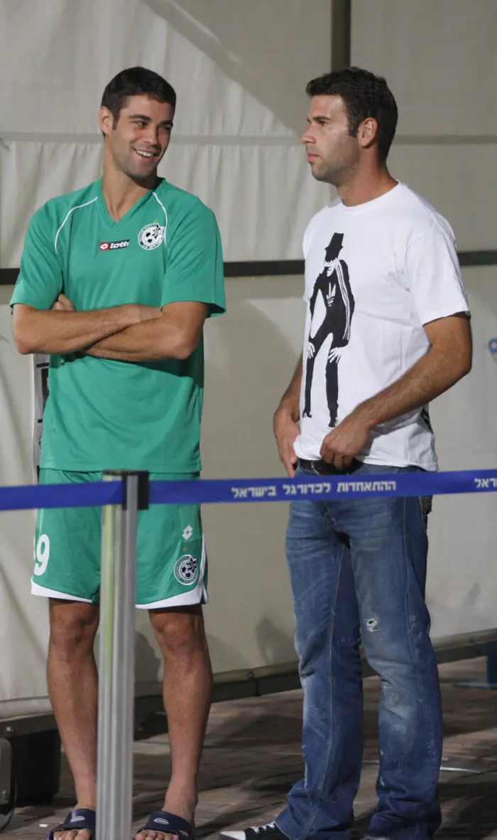 גורם כאב ראש ללוי. ארבייטמן