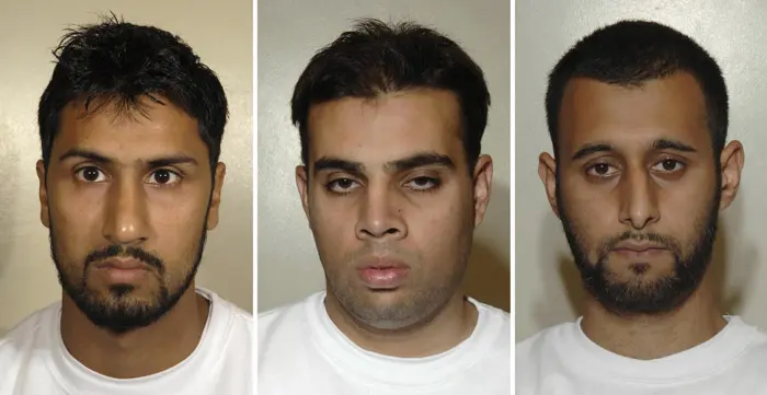 שלושה בריטים מוסלמים שהורשעו במזימה לפוצץ מטוסים במדינה