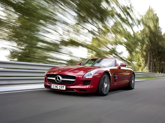 מכונית השנה שלכם: מרצדס SLS AMG על כמעט מחצית מהקולות