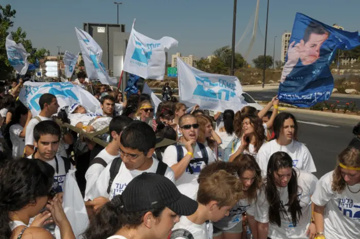 "כמו עוף החול אנחנו מתרוממים". פעילי מטה המאבק