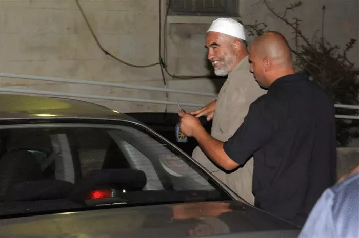 ראש הפלג הצפוני של התנועה האסלאמית, ראאד סאלח, נחקר והוא עצור במשטרת אשדוד