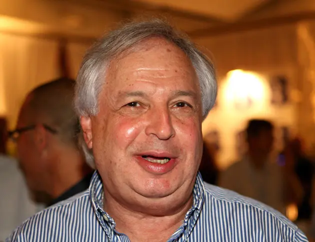 לאחר עסקת בזק, העתיד נשמע הרבה פחות טוב. אלוביץ'