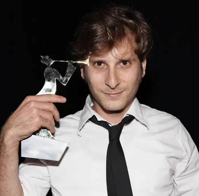 לביא זיטנר, השחקן הראשי הטוב של השנה עם הפרס